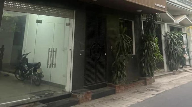 Cho thuê nhà ngõ ô tô dừng đỗ ngày đêm làm VP, Spa, KD online Nguyễn Huy Tưởng, Thanh Xuân